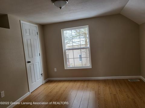 175 Washington St, Sunfield, MI 48890 photo 14