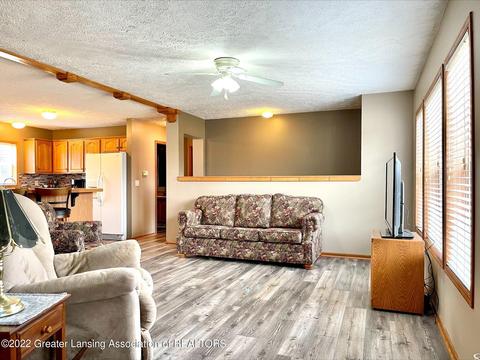9890 S Us 27, Dewitt, MI 48820 photo 6