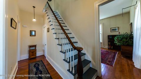 315 Elm St, Mason, MI 48854 photo 6