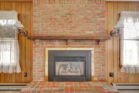 984 Meech Rd, Williamston, MI 48895 photo 13