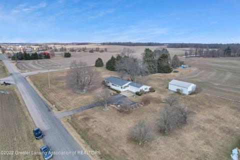984 Meech Rd, Williamston, MI 48895 photo 4