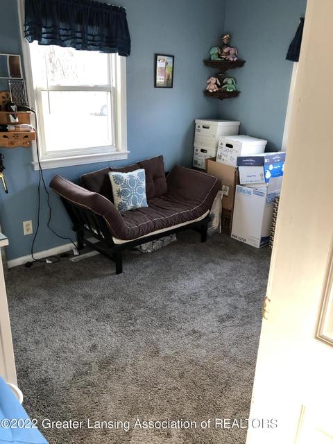 609 E Paulson St, Lansing, MI 48906 photo 9