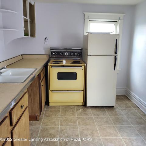 526 Beech St, Lansing, MI 48912 photo 9