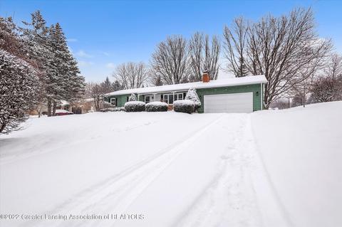 6740 Lansdown Dr, Dimondale, MI 48821 photo 4
