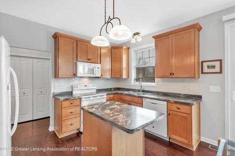 13808 Myrtle Dr, Dewitt, MI 48820 photo 18