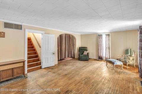 529 S Maple Ave, Maple Rapids, MI 48853 photo 7