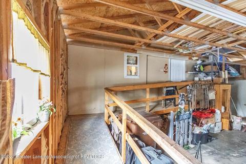 529 S Maple Ave, Maple Rapids, MI 48853 photo 32