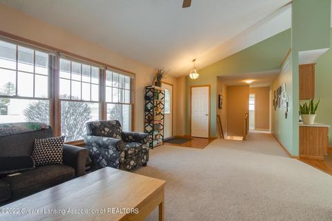 5121 Killarney Dr, Holt, MI 48842 photo 6
