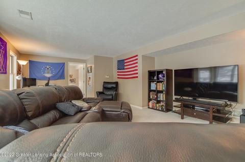 5121 Killarney Dr, Holt, MI 48842 photo 29