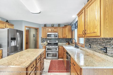 11921 Schavey Road Rd, Dewitt, MI 48820 photo 17