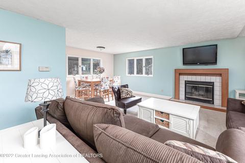 5926 Buttonwood Dr, Haslett, MI 48840 photo 5