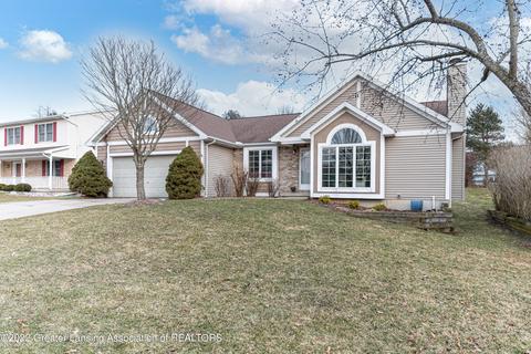 5926 Buttonwood Dr, Haslett, MI 48840 photo 3