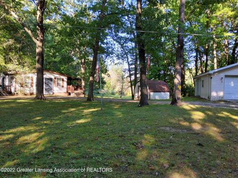 5385 Ann Dr, Bath, MI 48808 photo 23