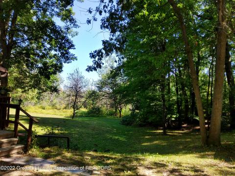 5385 Ann Dr, Bath, MI 48808 photo 20