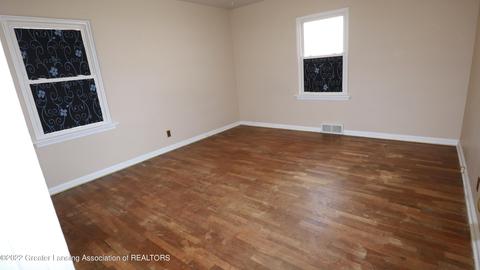 544 E Ash St, Mason, MI 48854 photo 11