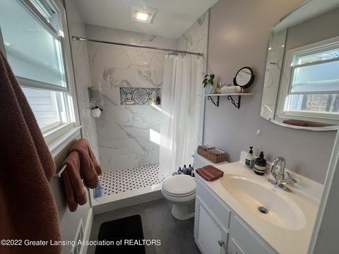 3145 E Broadmoor Dr, Lansing, MI 48906 photo 36