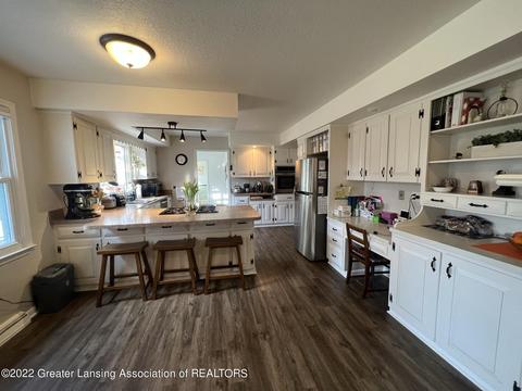 3145 E Broadmoor Dr, Lansing, MI 48906 photo 19