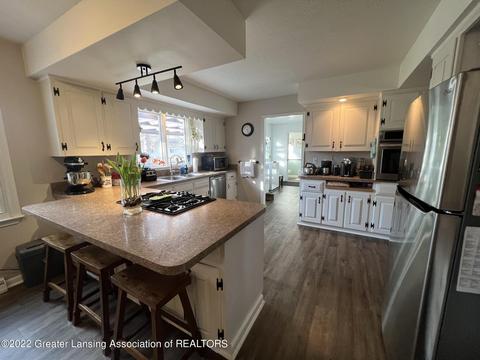 3145 E Broadmoor Dr, Lansing, MI 48906 photo 22