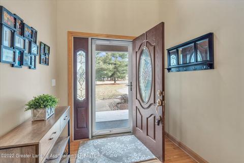 9735 Deer Trl, Haslett, MI 48840 photo 6