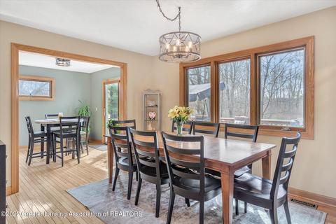 9735 Deer Trl, Haslett, MI 48840 photo 10