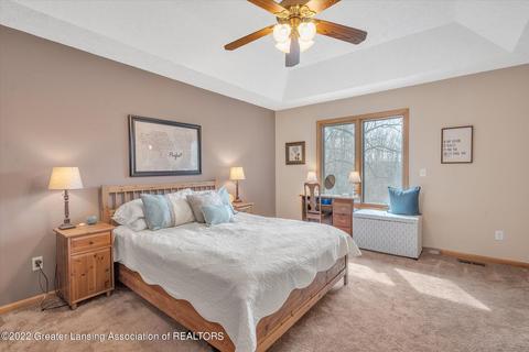 9735 Deer Trl, Haslett, MI 48840 photo 19