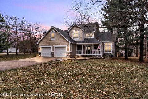 9735 Deer Trl, Haslett, MI 48840 photo 1