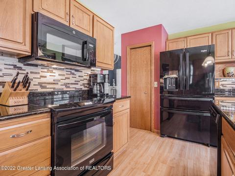 3085 Hulett Rd, Mason, MI 48854 photo 18