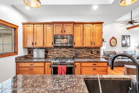12715 Ospreys Way, Dewitt, MI 48820 photo 15