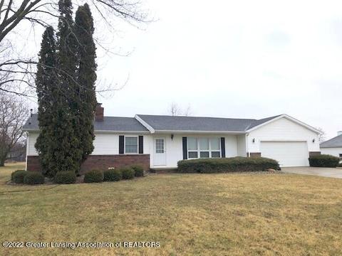 1277 E Parks Rd, Saint Johns, MI 48879 photo 1