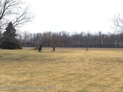 1277 E Parks Rd, Saint Johns, MI 48879 photo 8