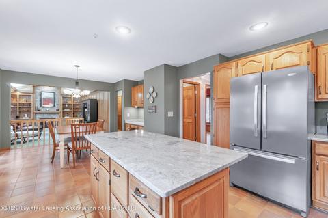 3621 Beech Tree Ln, Okemos, MI 48864 photo 16