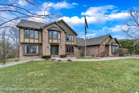 3621 Beech Tree Ln, Okemos, MI 48864 photo 2