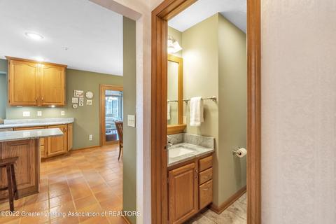3621 Beech Tree Ln, Okemos, MI 48864 photo 25