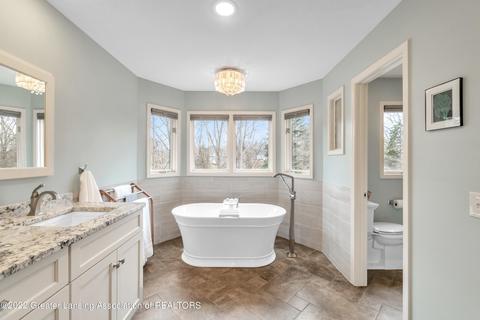 3621 Beech Tree Ln, Okemos, MI 48864 photo 30