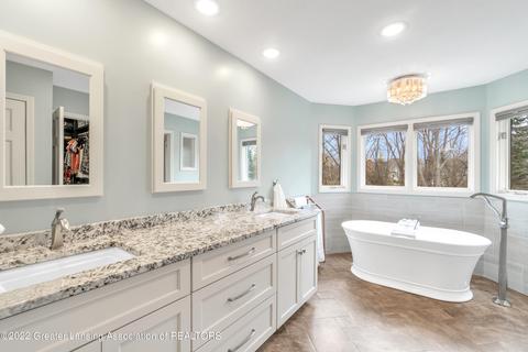 3621 Beech Tree Ln, Okemos, MI 48864 photo 31