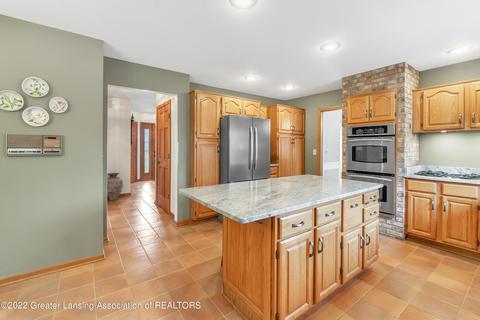 3621 Beech Tree Ln, Okemos, MI 48864 photo 15