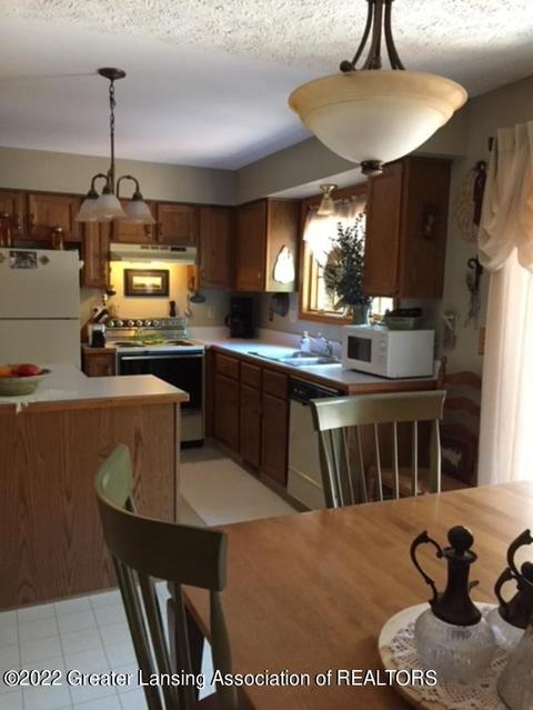 1685 Killarney Dr, Holt, MI 48842 photo 18