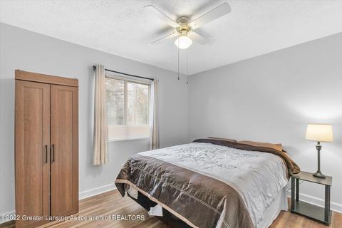 1392 Hatch Rd, Okemos, MI 48864 photo 24