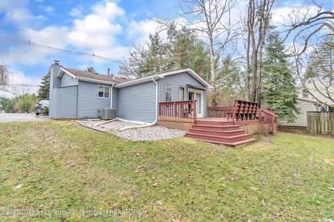1392 Hatch Rd, Okemos, MI 48864 photo 32