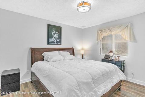 1392 Hatch Rd, Okemos, MI 48864 photo 20