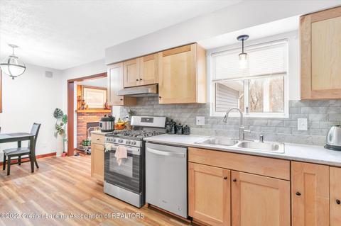 1392 Hatch Rd, Okemos, MI 48864 photo 17