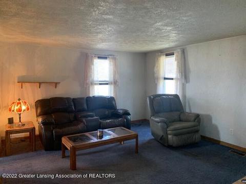 10502 S Tallman Rd, Eagle, MI 48822 photo 9