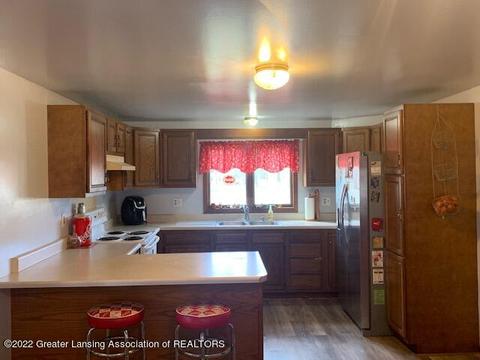 10502 S Tallman Rd, Eagle, MI 48822 photo 5