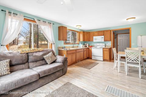 2899 Ridge Rd, Harrison, MI 48625 photo 9