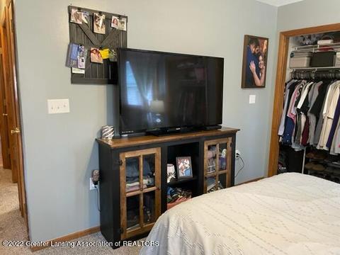 205 E Baldwin St, Saint Johns, MI 48879 photo 17