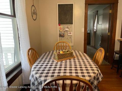 205 E Baldwin St, Saint Johns, MI 48879 photo 6