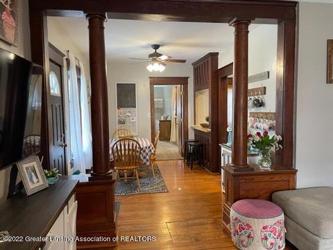 205 E Baldwin St, Saint Johns, MI 48879 photo 9