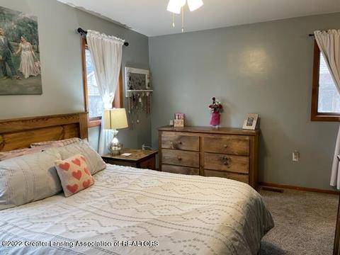 205 E Baldwin St, Saint Johns, MI 48879 photo 15