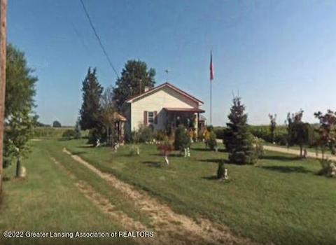 8951 E Maple Rapids Rd, Elsie, MI 48831 photo 1