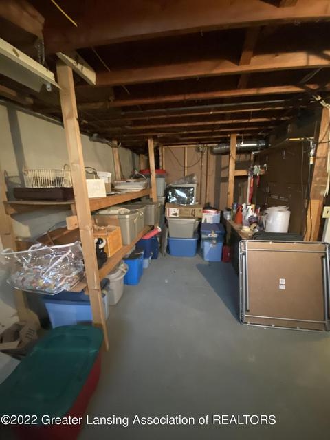 939 Fitting Ave, Lansing, MI 48917 photo 20